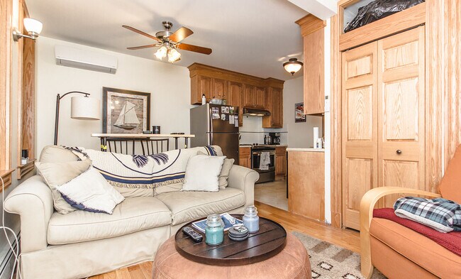 Photo - 113 Charles St Unit 3