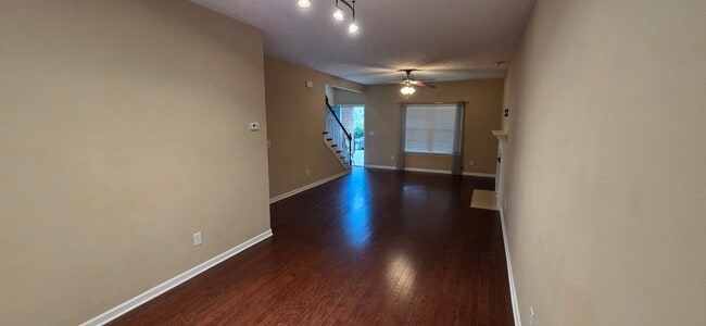 Photo - 7417 Golden Apple Dr