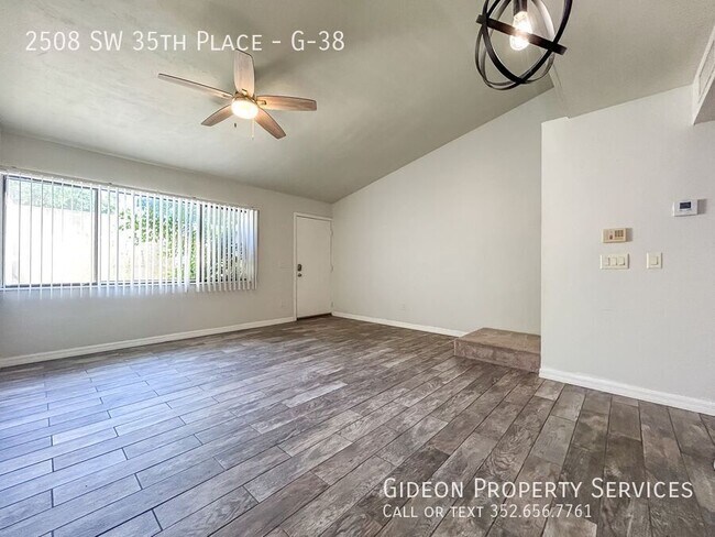 Photo - 2508 SW 35th Pl