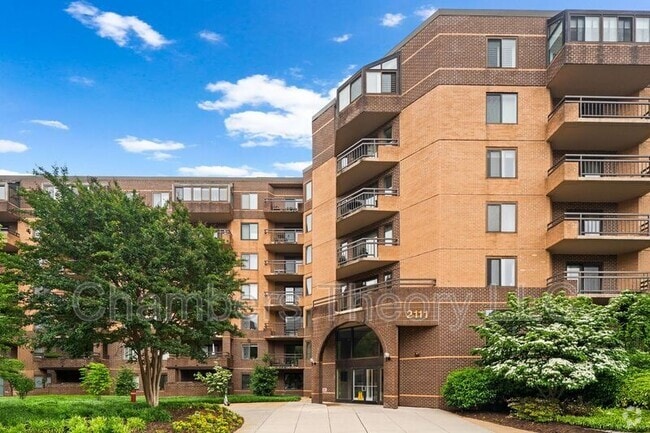 Building Photo - 2111 Wisconsin Ave NW Unit 618 Rental
