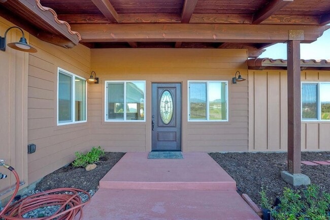 Photo - 29433 Cole Grade Rd