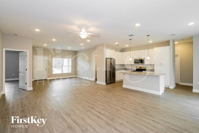 Photo - 437 Larino Rd SW House