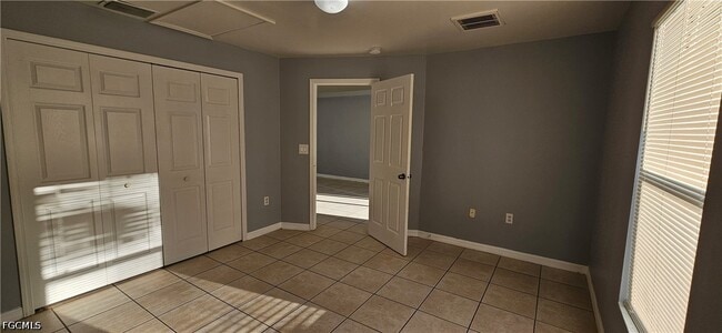 Photo - 401 SE 24th Ave