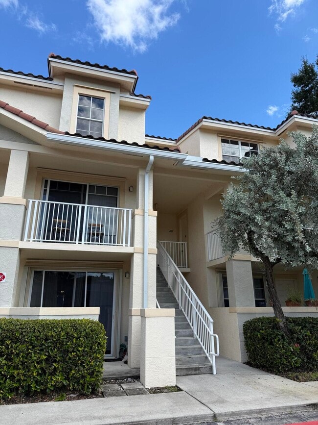 Photo - 1140 University Blvd Unit 21