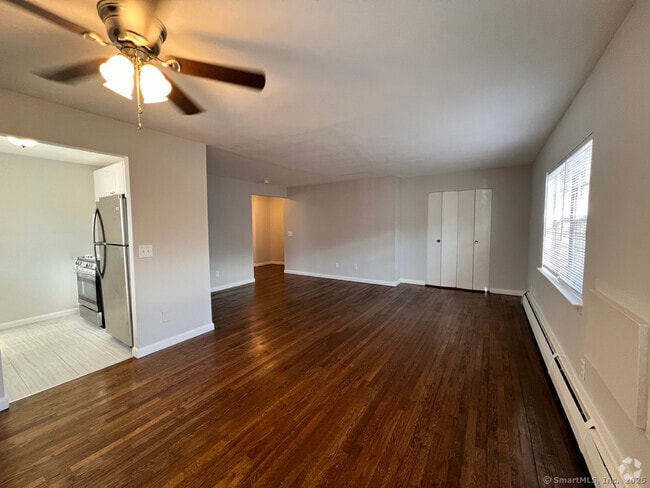 Building Photo - 15 Elizabeth St Unit 61 Rental