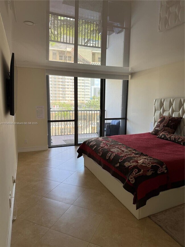 Photo - 2017 S Ocean Dr Unit 303