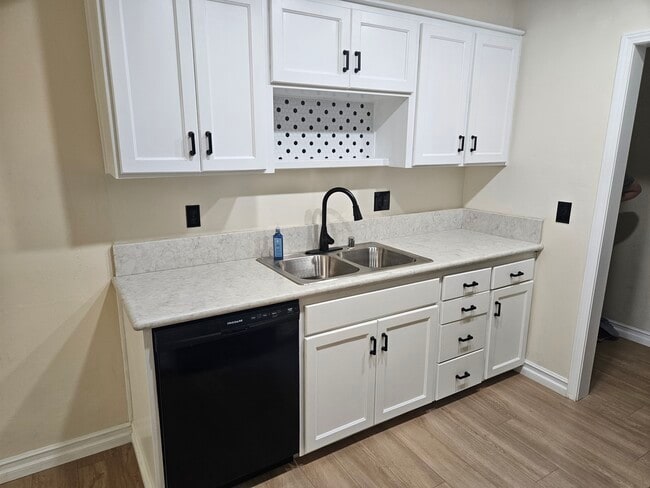 Photo - 8649 Lake Murray Blvd Unidad #4