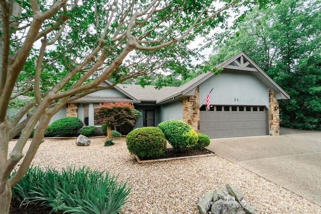 Building Photo - 3 Bed, 2 bath, in Hot Springs Village
