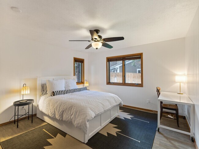 Photo - 1711 W Koch St