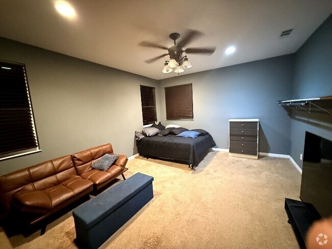 Building Photo - 14584 Sleepy Creek Dr Rental
