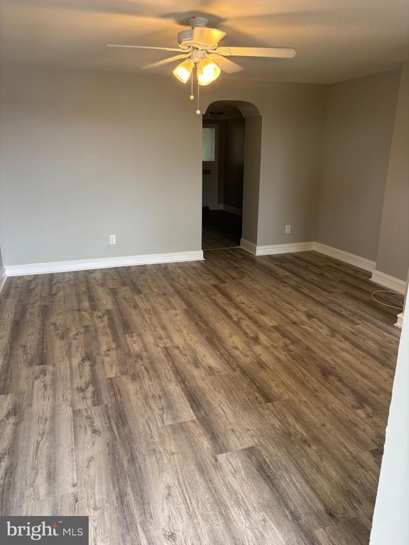 Building Photo - 28 Marple Ave Rental
