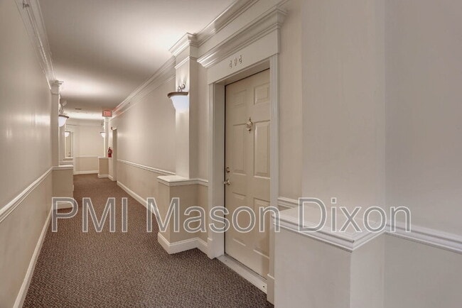 Photo - 5801 Clipper Ln Unit 404