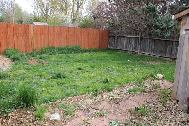 Photo - 540 Irish Dr