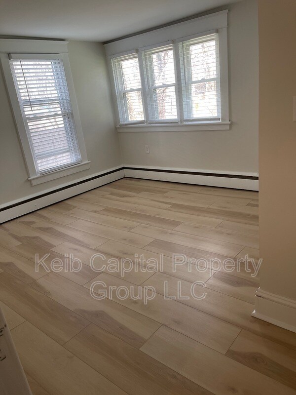 211 Ballston Ave Condo Unit 3 Condo for Rent in Ballston Spa, NY