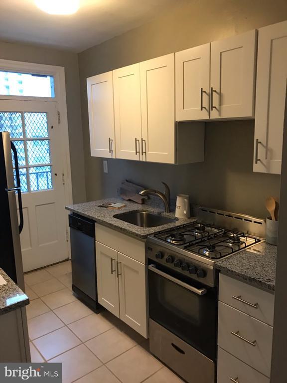 Photo - 2031 Locust St Unit 1404