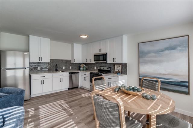 Photo - 5917 Gaston Ave Unit 116