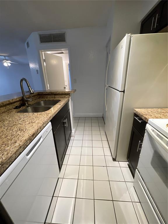 Photo - 2881 N Oakland Forest Dr Unit 208