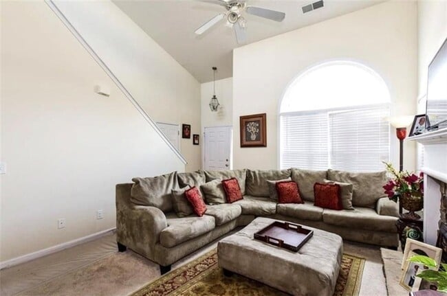 Photo - 324 Greystone Pkwy