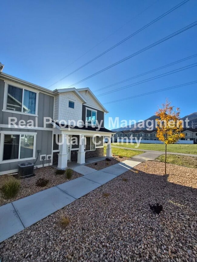 Photo - 1322 S 3540 E