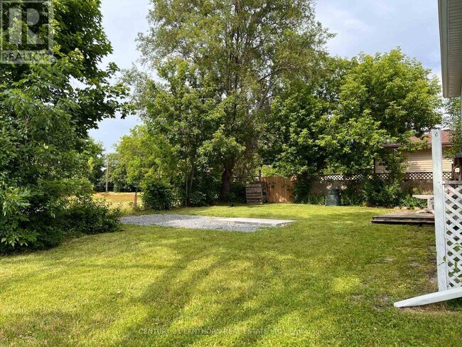 Photo - 409 Bleecker Ave