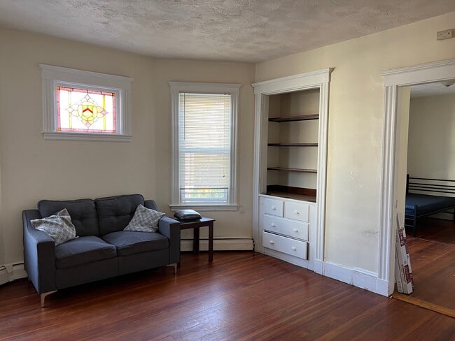 Photo - 34 Cameron St Unit 2