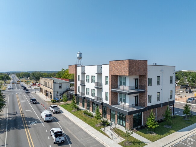 Photo - Lexington at West Boyce