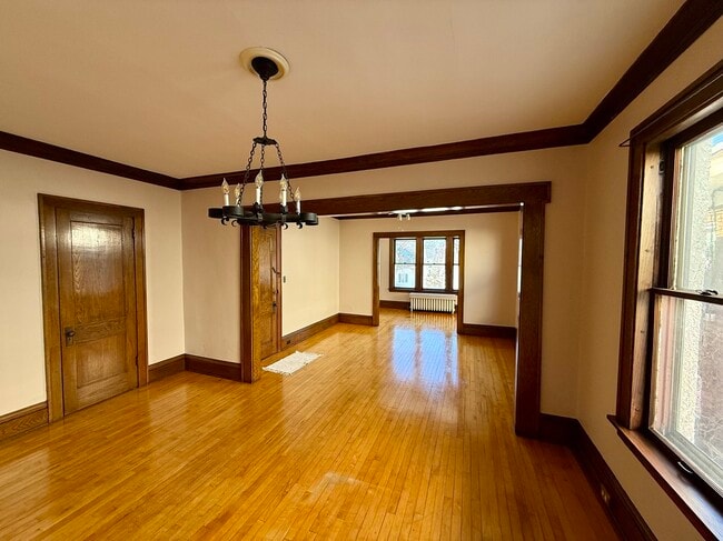 Photo - 3741 Harriet Ave Unidad 3