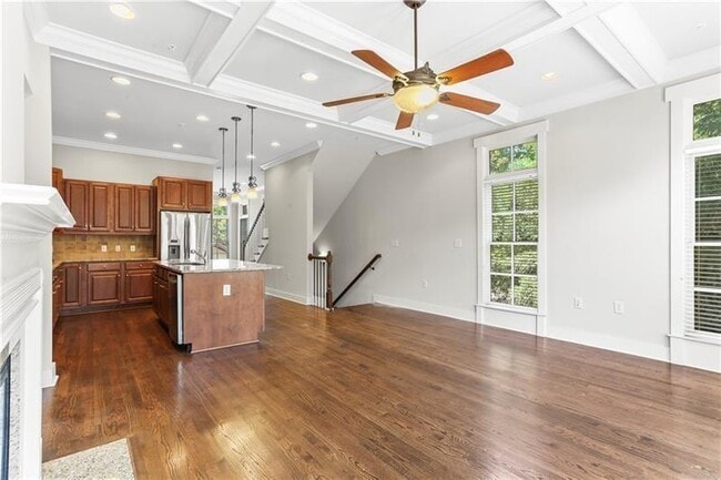 Photo - 900 River Vista Drive