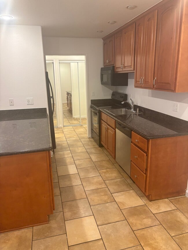 Photo - 3840 Howe St Unit 101