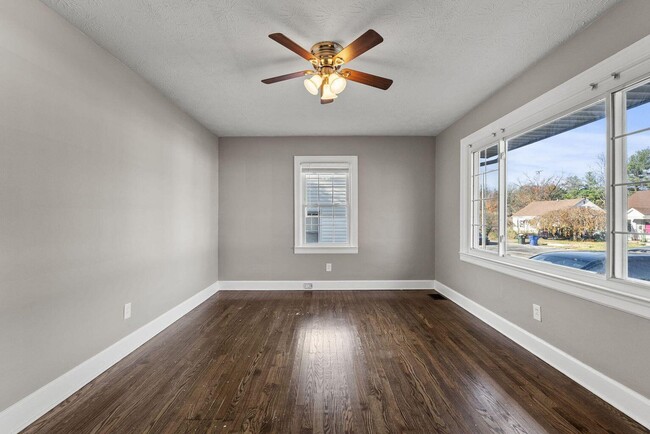 Photo - 154 Northwood Dr