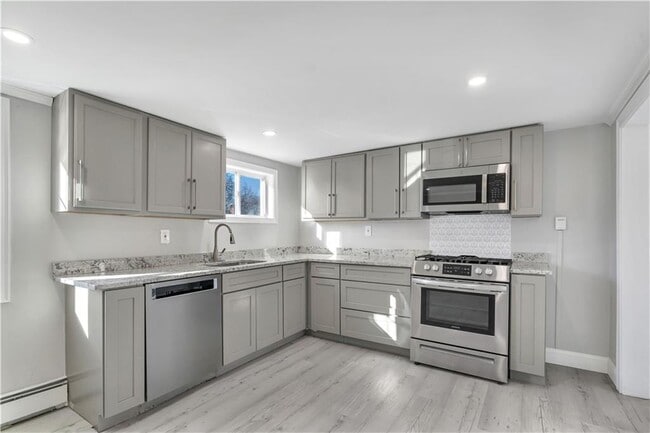 Photo - 43 Jenkins St Unit 3