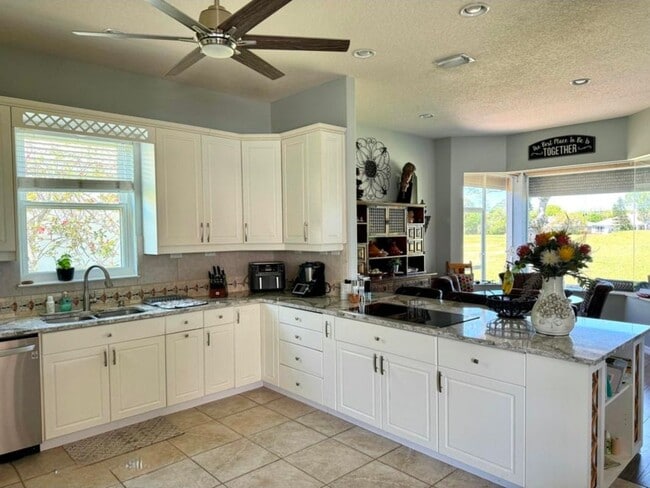 Photo - 8006 Bradwick Way