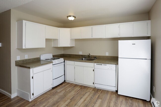 Photo - **MOVE IN SPECIAL**  Come and apply today!! Unidad 310