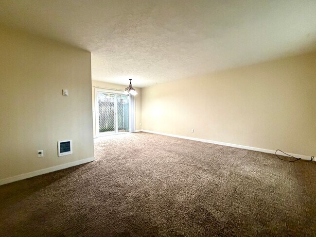Photo - **50% OFF THE FIRST MONTH'S RENT** Montavilla 2 Bedroom Main Floor Apartment w/ A/C and Off Stree... Unit 9033