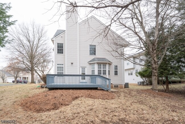 Photo - 23 Hansom Rd