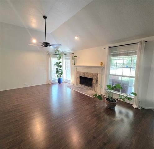 Photo - 207 Julian Dr