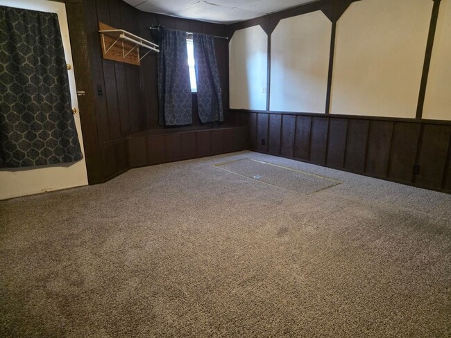 136 Bridge St Unit 136 Bridge St Perrysville