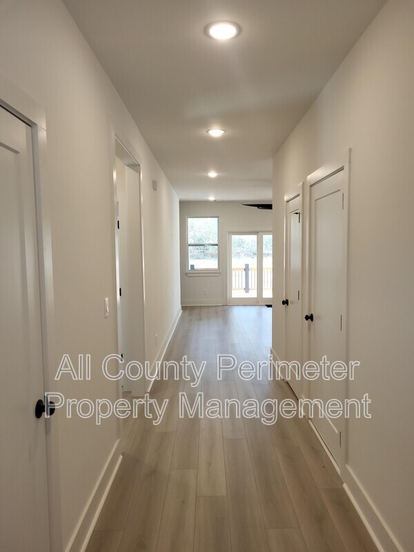 Photo - 4401 Sims Rd