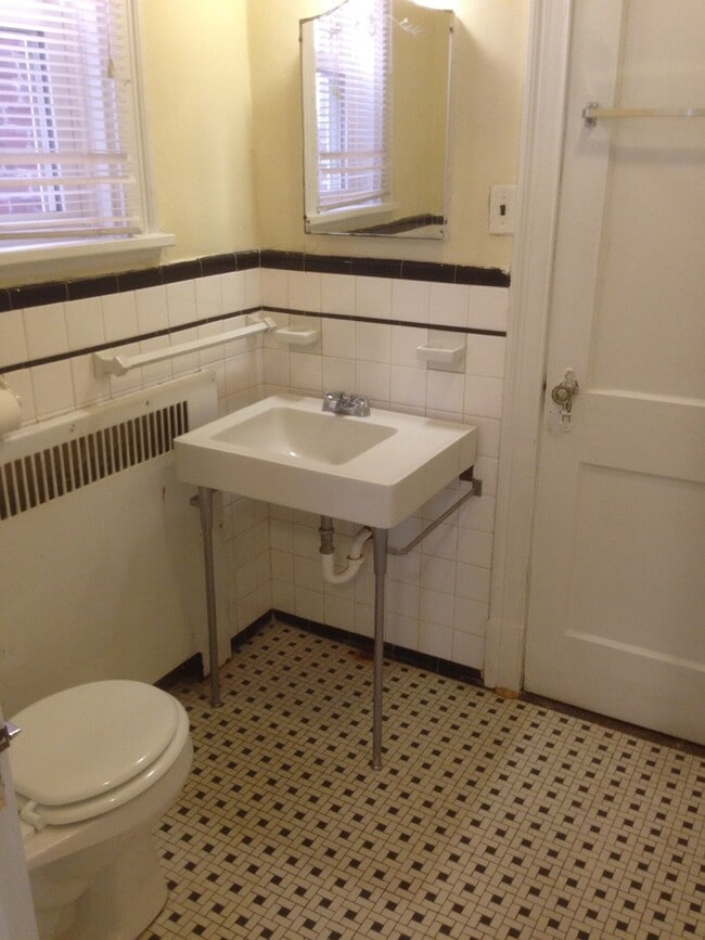 Photo - 3218 W Grace St Unidad 2
