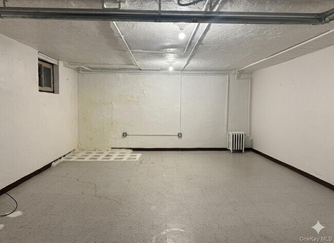 Photo - 40-17 194th St Unidad 1R