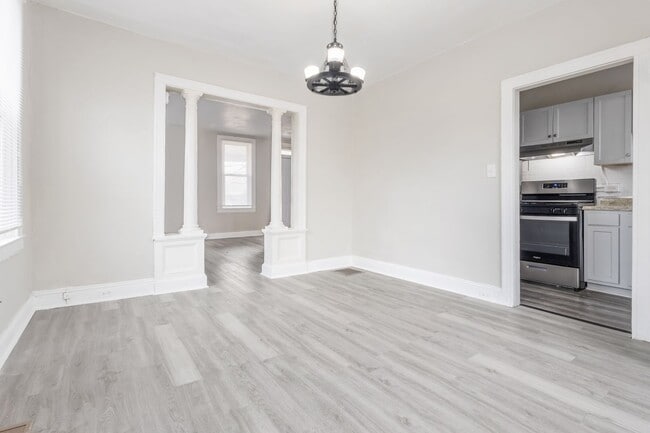 Photo - 3201 Elmley Ave
