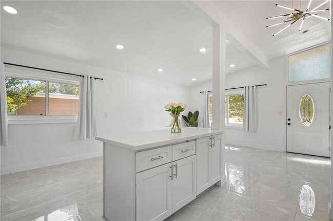 Photo - 5115 16th St N