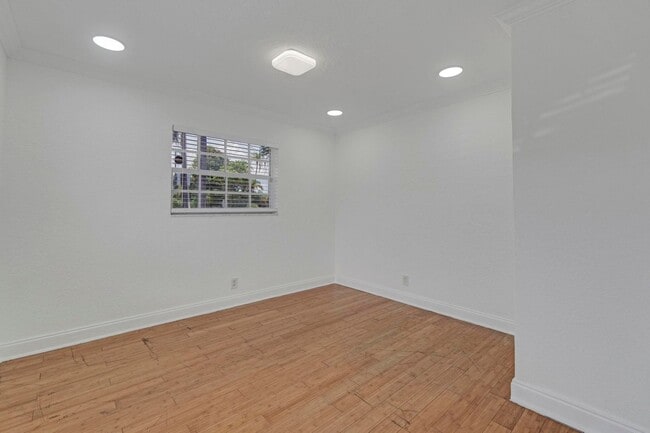 Photo - 1820 NW 33rd St