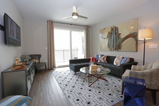 Photo - TGM Ibis Walk