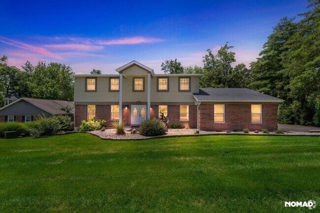 Building Photo - Spacious 4BR House in Town & Country, Ches...