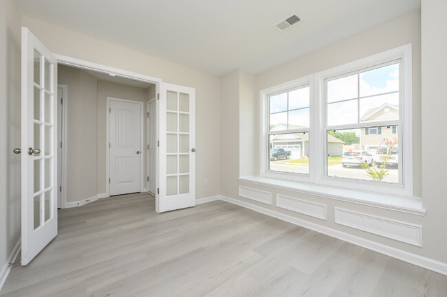 Photo - Elegant 4 Bedroom, 2 Bathroom Home with Modern Finishes & Open-Concept Living $2,150/mo rent