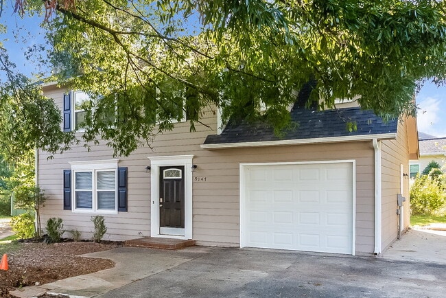 Photo - 9147 Moss Cove Ct