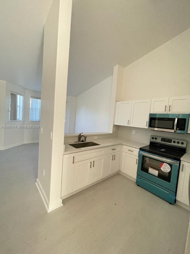Photo - 2903 SE 17th Ave Unidad 206