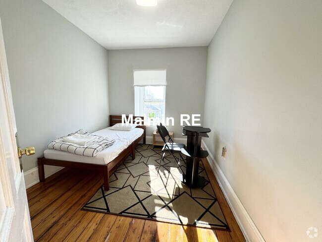 Building Photo - 94 Mount Pleasant Ave Unit 2 Rental