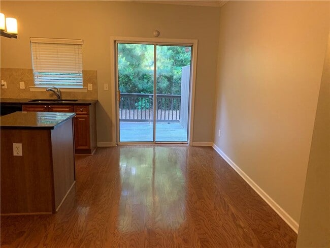 Photo - 1569 Liberty Pkwy NW